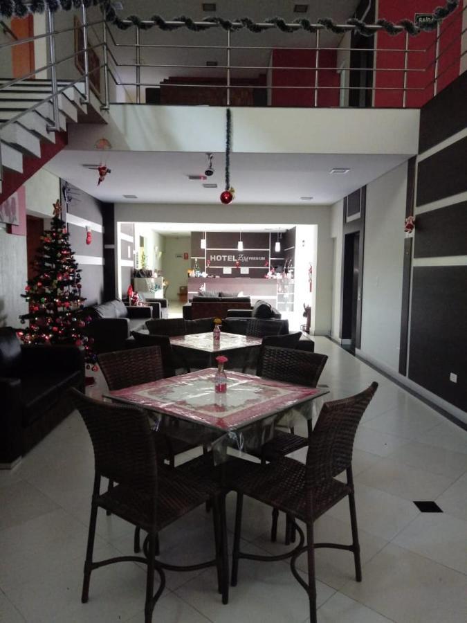 Hotel Zm Premium Cosmopolis Esterno foto